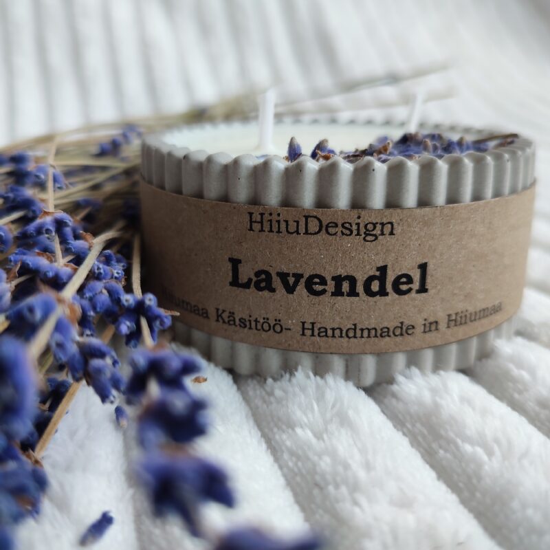 Rapsivahast küünal LAVENDEL